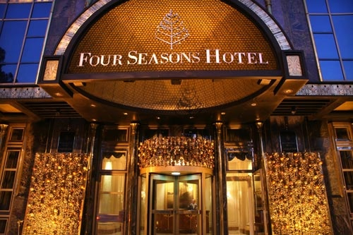 Hotel Mewah Four Seasons