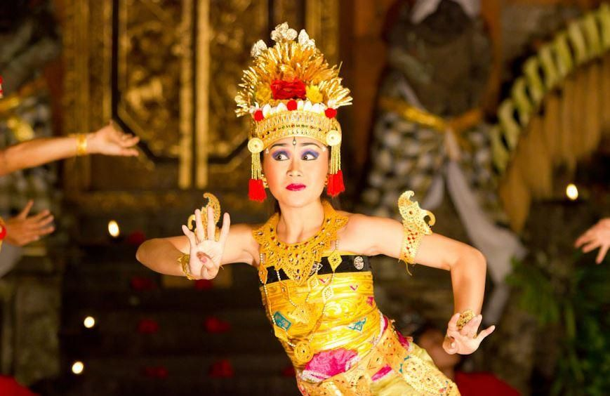 Tari Pendet Berasal Dari Bali